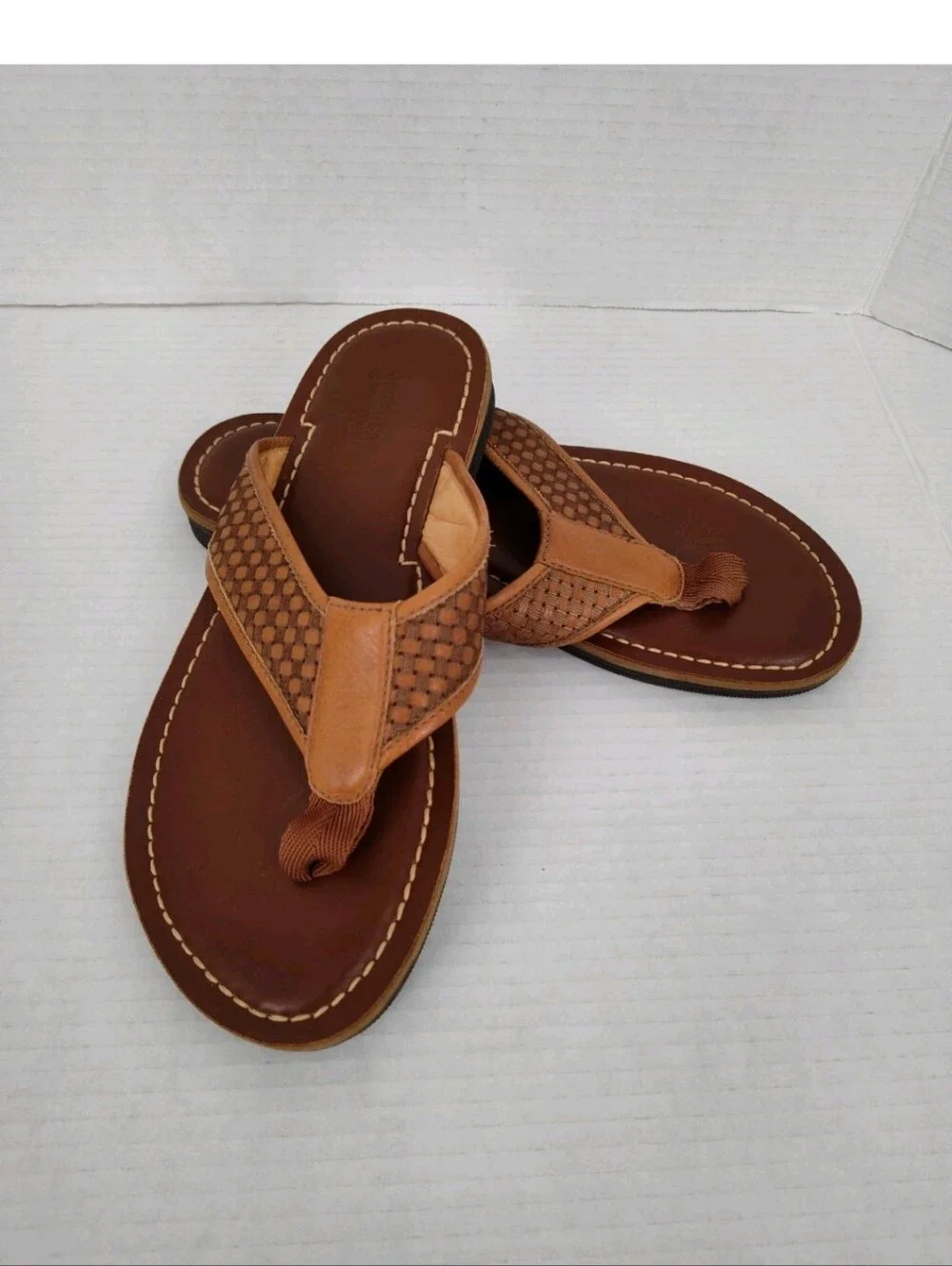 Johnston & Murphy Mens Norris Thong Sandals Cushioned Brown Leather Size 8